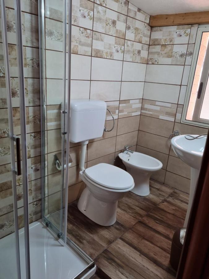 Appartamento Trinacria Aeroporto di Catania Fontana Rossa Esterno foto